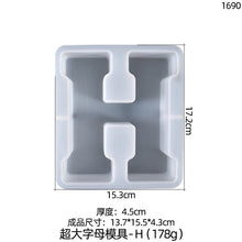 Load image into Gallery viewer, 26 Large Letter Silicone Mold