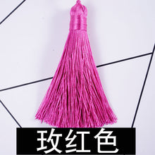 Load image into Gallery viewer, 12 Grid Circular Pendant Silicone Mold