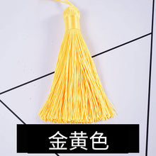 Load image into Gallery viewer, 12 Grid Circular Pendant Silicone Mold