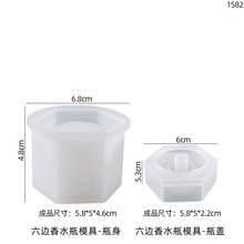 Load image into Gallery viewer, Irregular Cut Surface Perfume Bottle Storage Mold