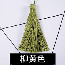 Load image into Gallery viewer, 12 Grid Circular Pendant Silicone Mold