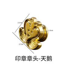 Load image into Gallery viewer, Seal Handle Silicone Mold