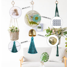 Load image into Gallery viewer, 12 Grid Circular Pendant Silicone Mold