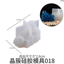 Load image into Gallery viewer, Crystal Cluster Silicone Mold