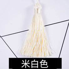 Load image into Gallery viewer, 12 Grid Circular Pendant Silicone Mold