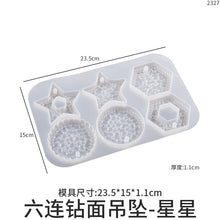 Load image into Gallery viewer, Diamond Face Pendant Mold
