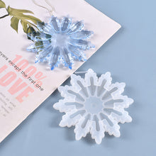 Load image into Gallery viewer, Snowflake Pendant Mold
