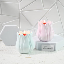 Load image into Gallery viewer, Tulip Crown Candle Cup Silicone Mold

