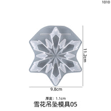 Load image into Gallery viewer, Snowflake Pendant Silicone Mold
