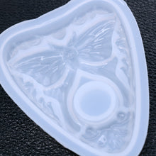 Load image into Gallery viewer, Butterfly Pendant Mold
