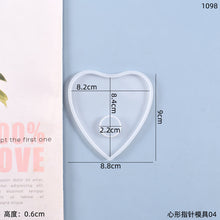 Load image into Gallery viewer, Tarot Card Game Heart shaped Pointer Mold
