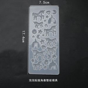 Multiple Specification Pendant Sticker Mold