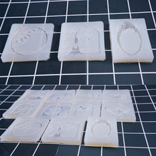 Load image into Gallery viewer, Pendant Frame Silicone Mold
