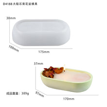 Load image into Gallery viewer, Boat Candle Holder Silicone Mold
