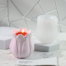 Load image into Gallery viewer, Tulip Crown Candle Cup Silicone Mold

