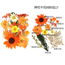 Load image into Gallery viewer, Dried Flower Embossed Small Bag
