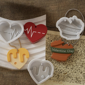 Heart shaped Pendant Mold