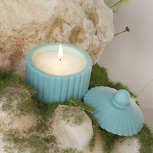 Load image into Gallery viewer, Striped Storage Box Candle Mold
