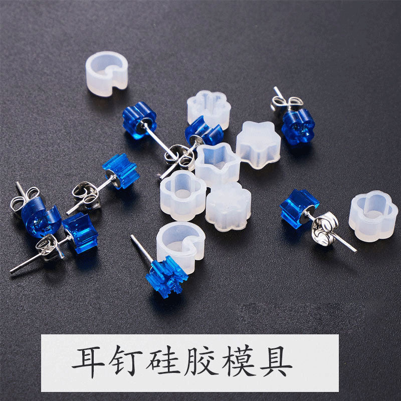 Earnail Mold