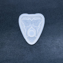 Load image into Gallery viewer, Butterfly Pendant Mold
