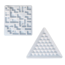 Load image into Gallery viewer, Pyramid Building Block Silicone Mold
